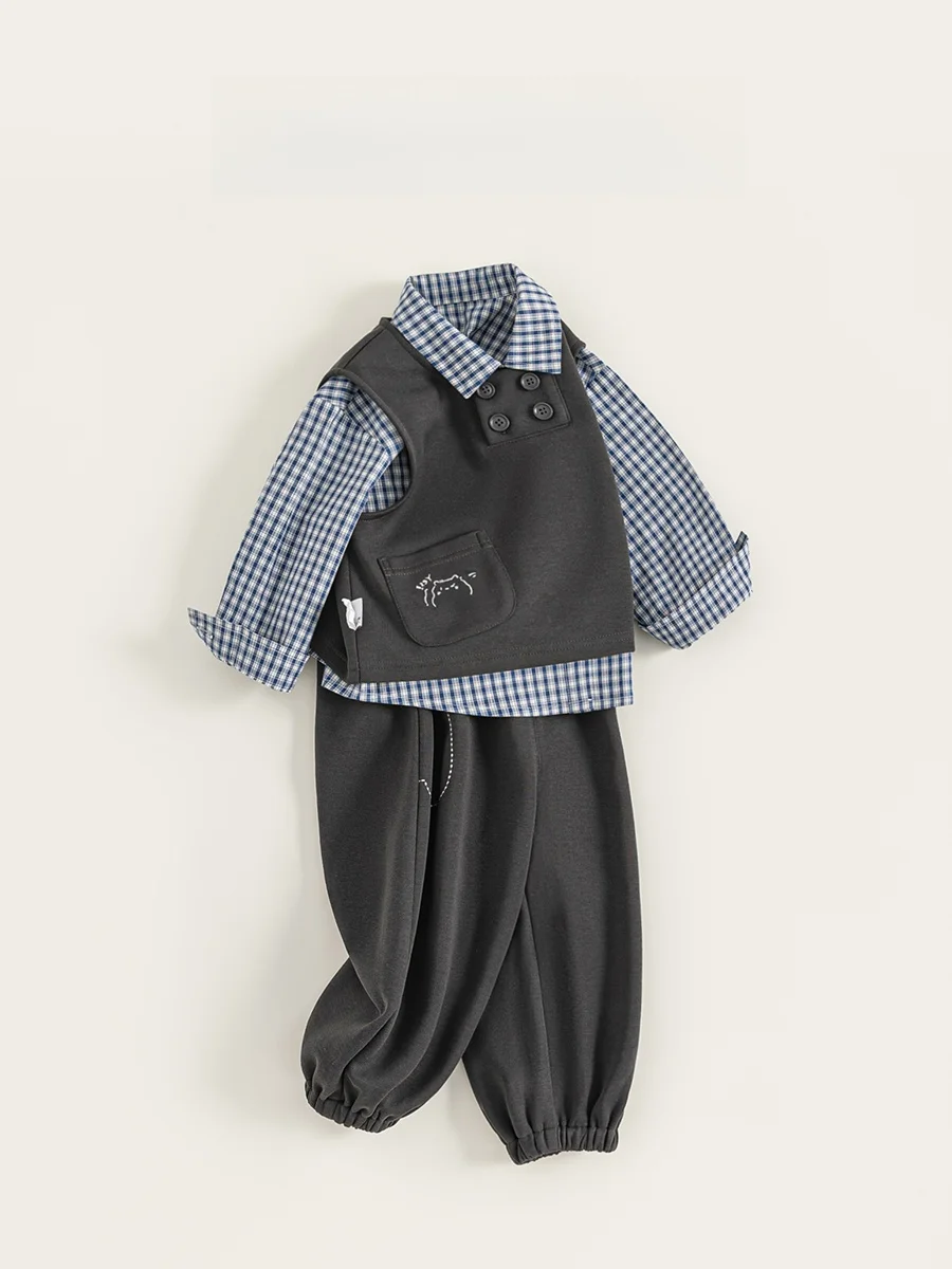 10月初めにぴったりの男の子の服は？秋季レトロストリートスタイルが解決するリアルな悩み