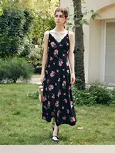 フラワープリントのキャミソールワンピース【春用・ウエストタイトデザイン】