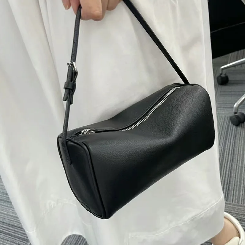 ミニマルデザインの四角い手提げ筆筒バッグ：300円文房具プレゼントとしての実用性とシーン別評価