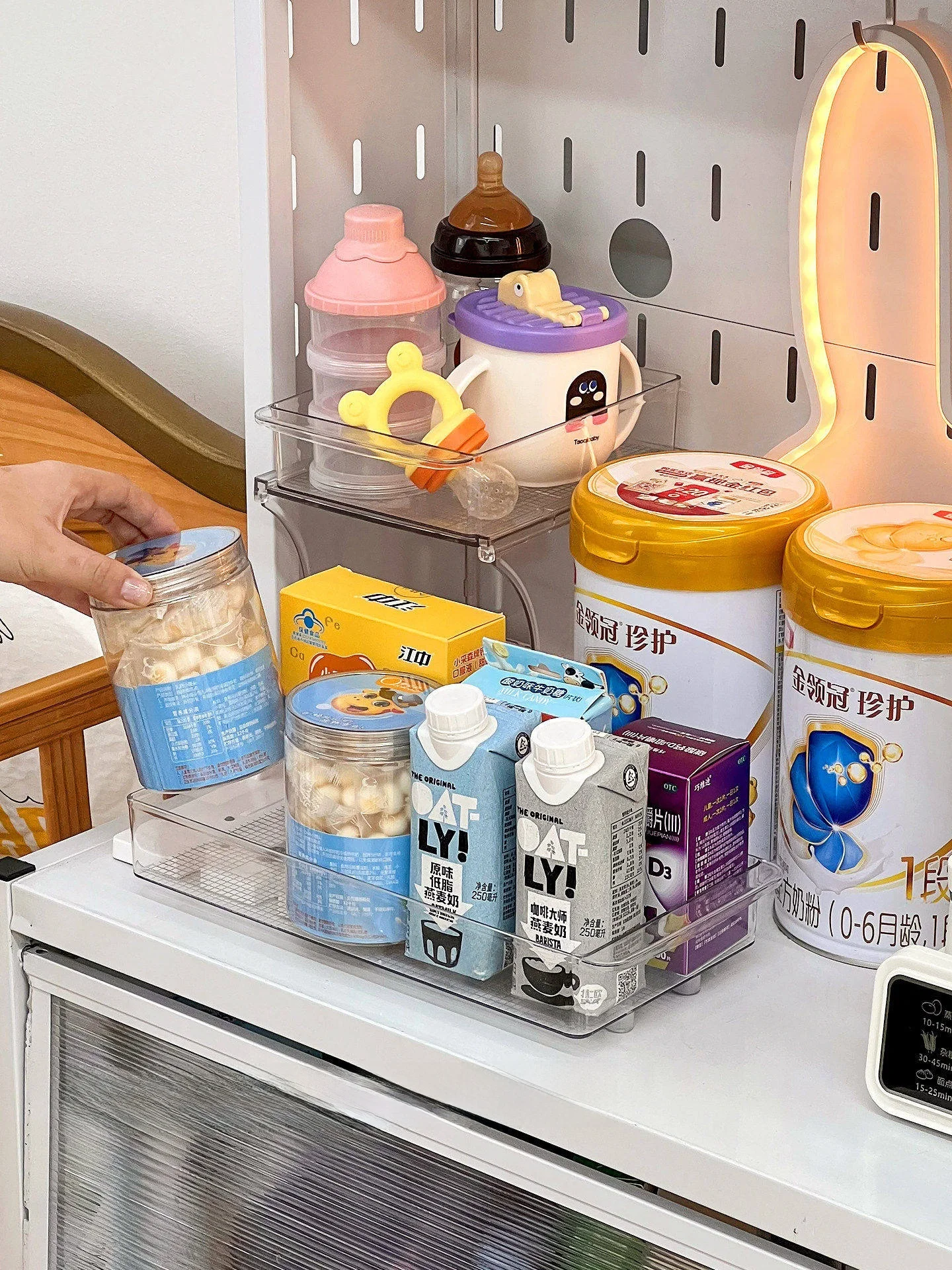 赤ちゃん用哺乳瓶収納ラック：水切りトレー付きの収納効率と空間管理の実態