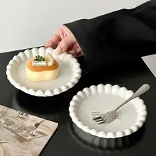 高級感のある陶製プレート【パールエッジ・フランス風・スイーツ＆デザート用】