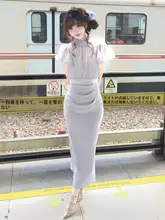 清楚なデザインの薄手シースルーカーディガンとプリーツキャミソールドレス【春用・女性用】（セットアップ対応）