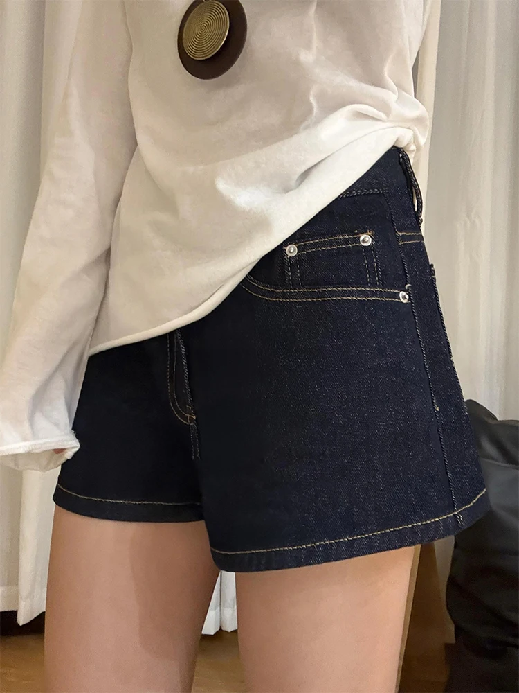 ショートパンツを選ぶときに迷うのは、本当に「どんなスタイルが合うか」なのか？