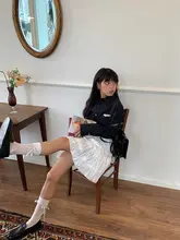 NIDEBLACK フリル付きホワイトAラインスカート【中長丈・細見え・シンプルデザイン】