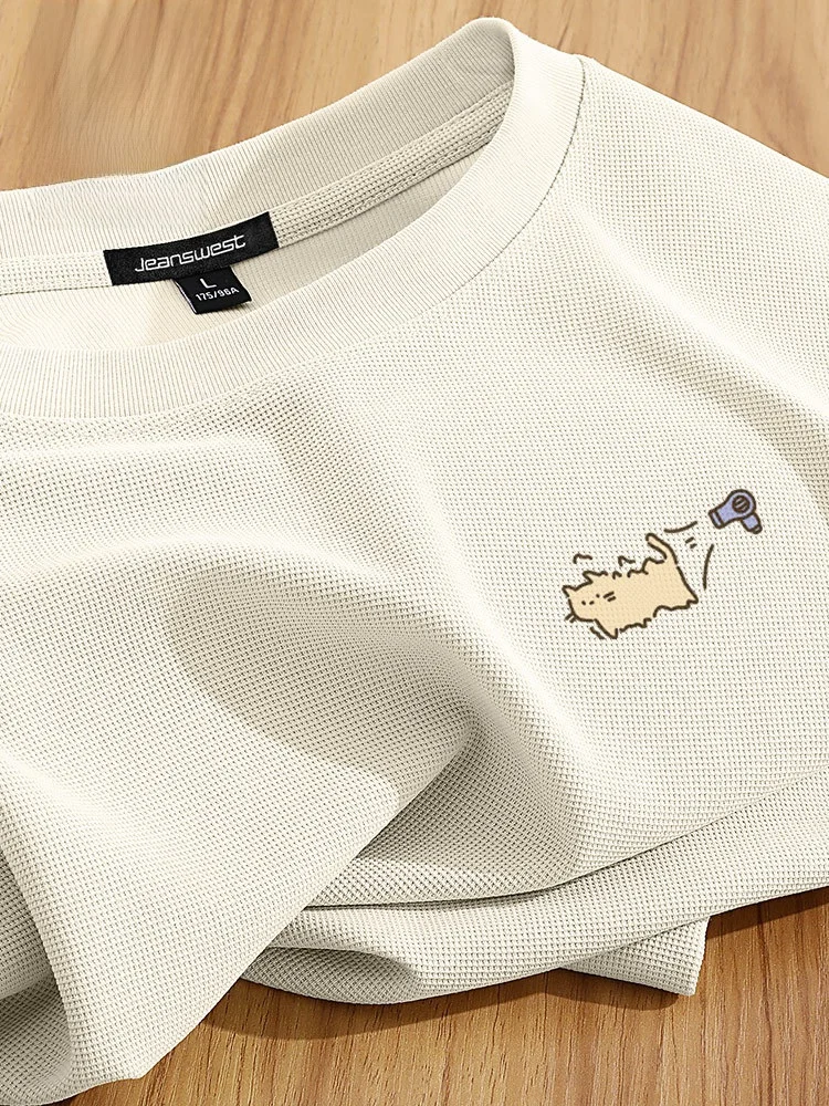 丈の長いtシャツ 着こなし メンズ おすすめ4選：どんな場面で着る？サイズ選びのコツも解説