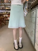 薄荷グリーンのレース付きフラワープリントミディスカート【ハイウエスト・フィッシュテールデザイン】