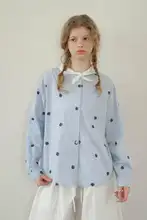 花刺繍チェック柄長袖シャツ【三角巾デザイン・重ね着対応】