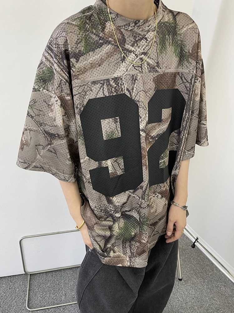 夏季用 メンズ デジタルカモフラージュプリント 半袖Tシャツの重ね着使い方と素材特性