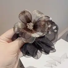 優雅なデザインのグラデーションフラワーヘアゴム【手作り・上品なまとめ髪用】