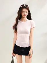 ピンクのラウンドネックフィットTシャツ【女性用・夏向け・極上の柔らかさ・タイトフィット】