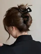 アクリル波型ヘアクリップ【大サイズ・多髪量対応・シャーククリップ】