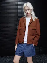 シンプルなリボン襟の女性用ジャケット【クラシックスタイル・秋冬用】