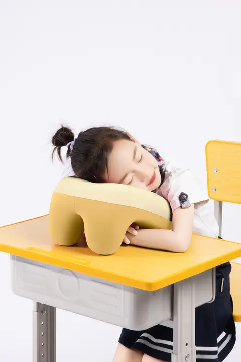 子供用お昼寝枕【うつ伏せ用・デスク用・抱きつきサポート】