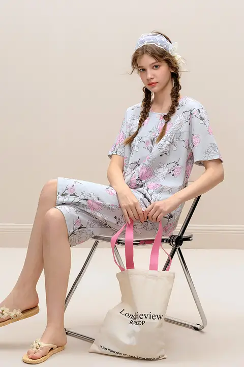 夏用コットンパジャマ【レディース・ショートスリーブ・フラワープリント・七分丈・家庭用】