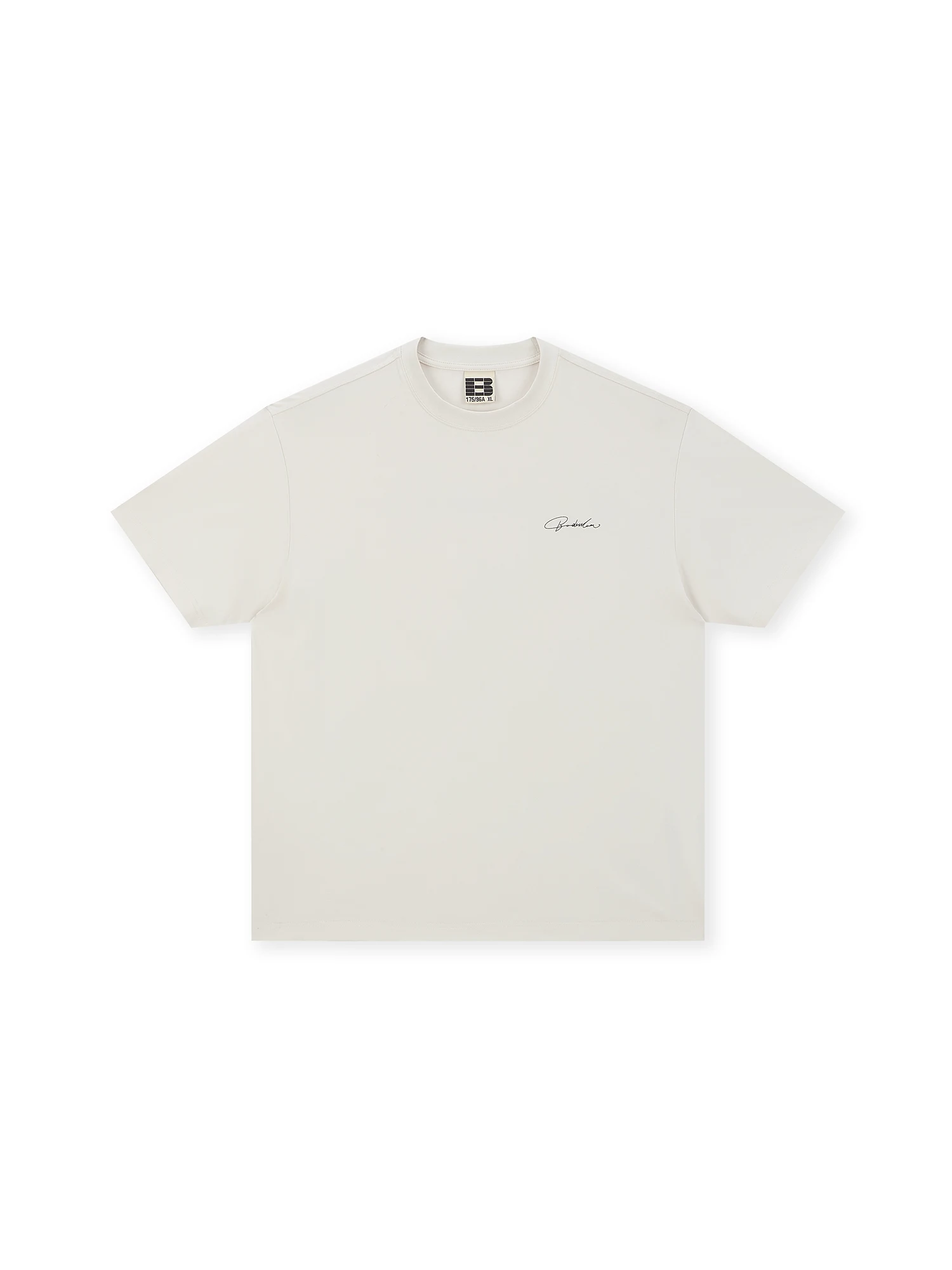 カジュアルなデザインの薄手ショートスリーブTシャツ：BONELESSの柔らかさとカップル向けサイズ感を徹底比較