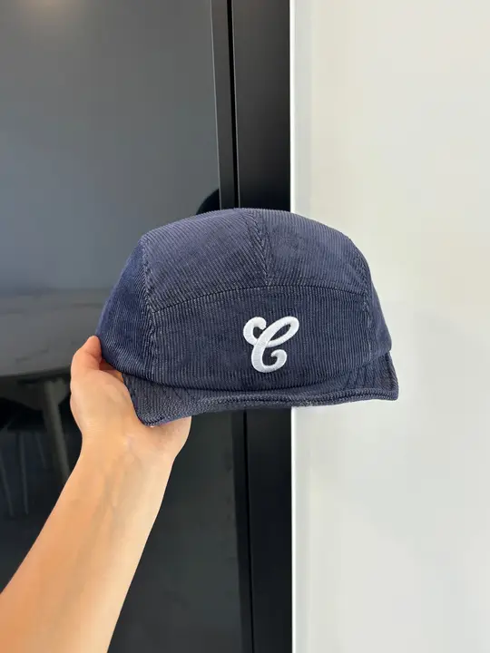 極上の柔らかさのコーデュロイキャスケット帽【ユニセックス・秋冬用・ストリートスタイル】