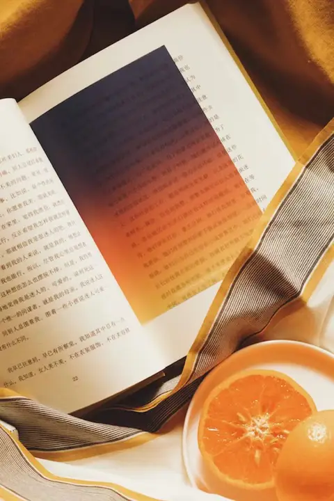 夕焼けデザインのブックマーク【詩を読んでいる印象的なデザイン】