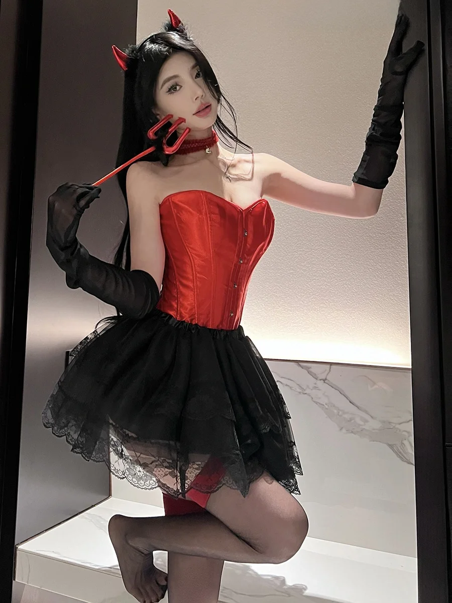 2026年のハロウィンにどんなコスチュームがおすすめ？セクシーキャットウーマンの魅力とは？