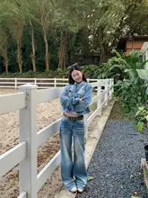 水洗ショートデニムジャケットとワイドデニムパンツのコーディネート【おしゃれなカジュアルスタイル・女性用】（セットアップ対応）