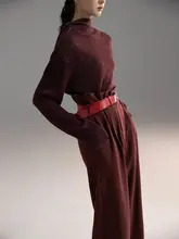 中華風赤色 羊毛ニットトップス【ストレートショルダー・ウエストベルト付き】とロングパンツ（セットアップ対応）