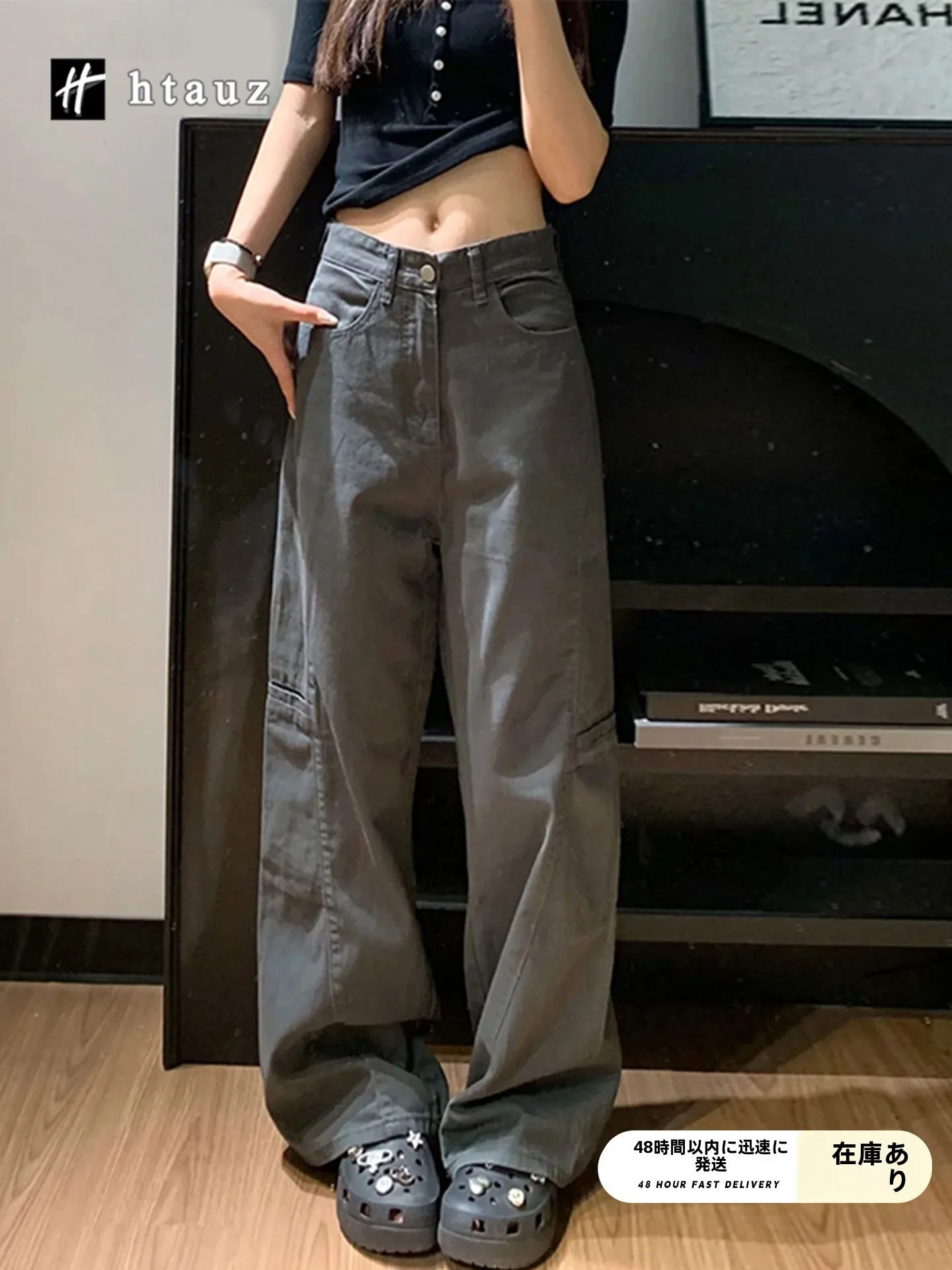 高級感あるグレーのワイドレッグカーゴデニムパンツ【ハイウエスト・ゆったりストレート】