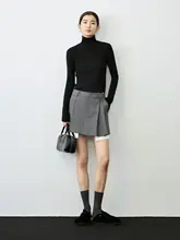 蝶之河 Biella120s 超細水洗羊毛無縫タートルネックニット