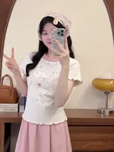 デザイン感あふれるグラフィックプリント半袖Tシャツ【女性用・カラーコンビネーション・スリムフィット・短丈】