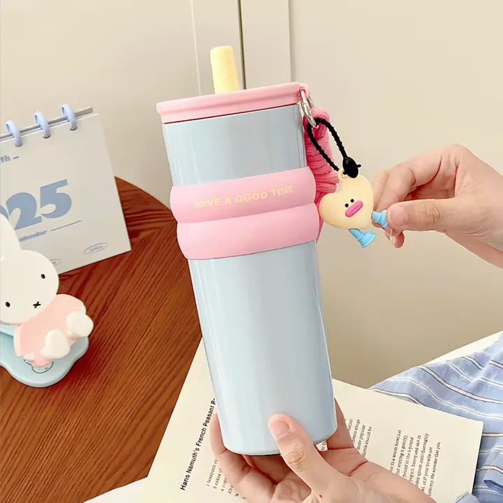 高級感ある陶器内蔵の保冷保温カップ【吸管付き・大容量・携帯用】