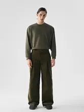 立体感のあるコーデュロイデザインのパンツ【ウエストゴム・ストレートシルエット・カジュアル】