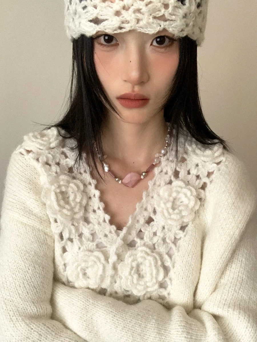 ビーズネックレスはどんなもの？どんな場面で着用する？おすすめの種類と選び方を徹底解説
