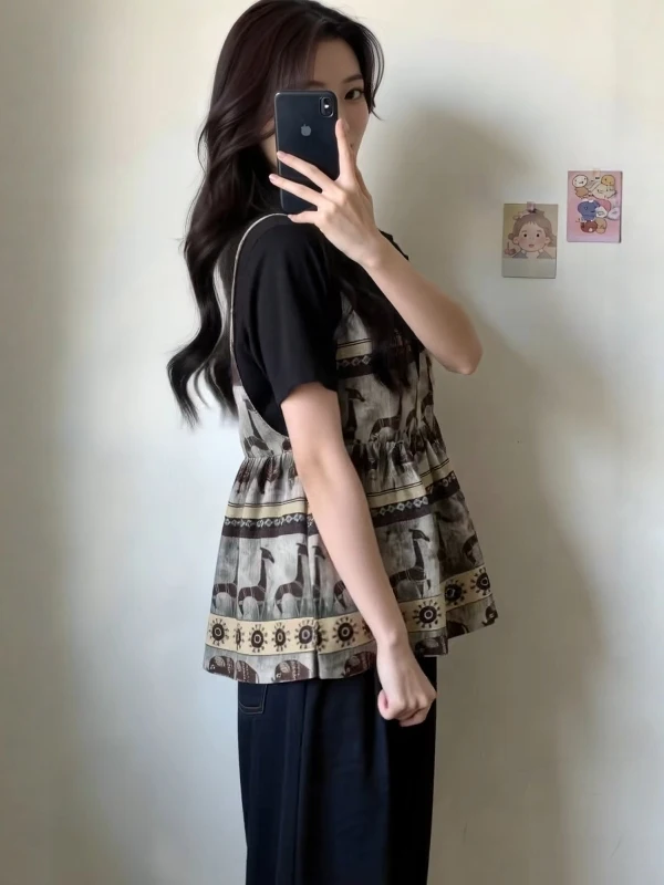 大人向けTシャツリメイクワンピースはどう選ぶ？リメイクで生まれる「ゆとり」のスタイルとは