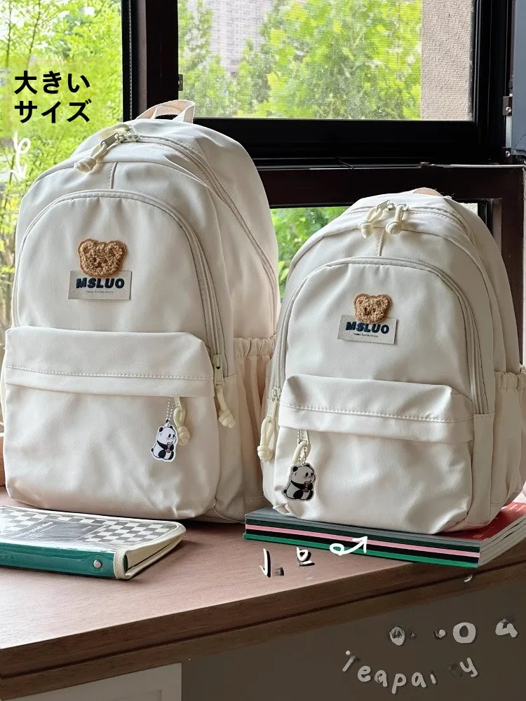 かわいいデザインのキャンパス用リュック：高校生向け黒リュックの実用性とファッション性を徹底検証
