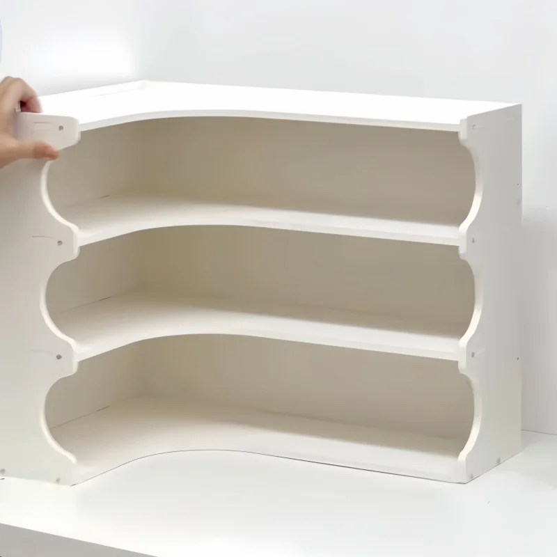 オープンラックで本を収納するなら、どうやって空間を広げられるの？