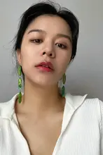 孔雀緑ヴィンテージ風フランス式バロックパールイヤリング【ノンホールピアス・シェル装飾】