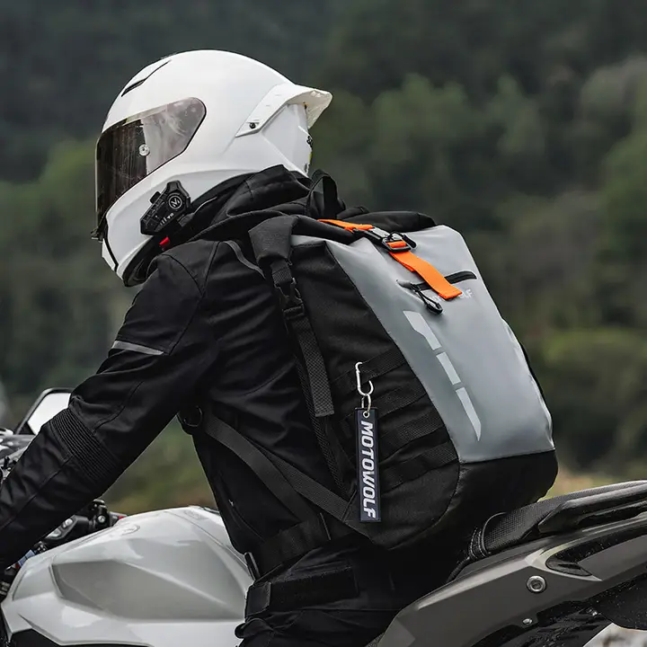 摩多狼 バイク用大容量バックパック【防水・雨天対応・ライダー用】