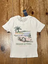 カジュアルなプリント入りショートTシャツ【スリムフィット・ラウンドネック・女性用】