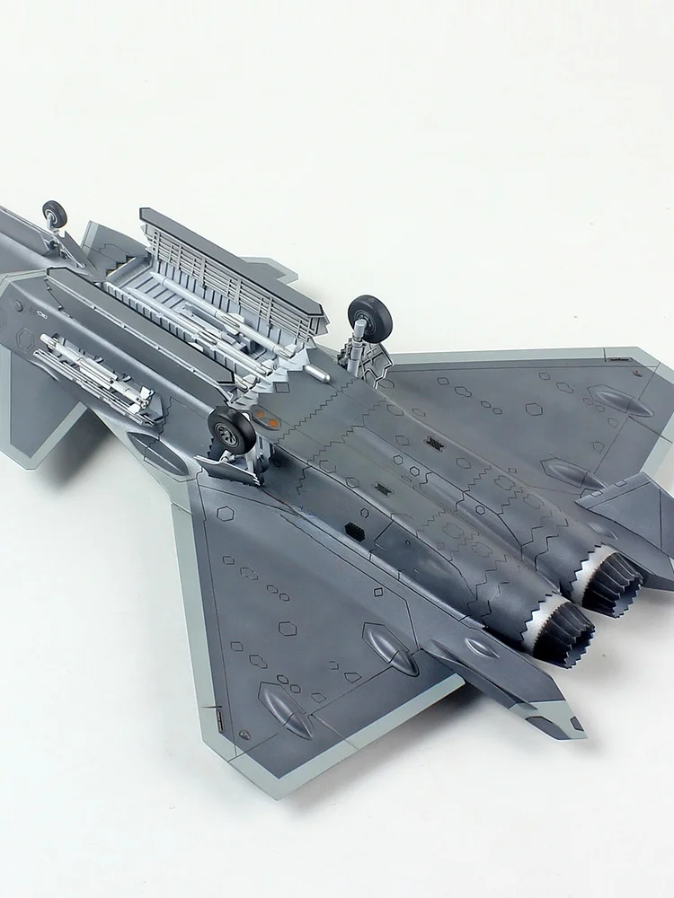 F2戦闘機 プラモデル おすすめモデル：夢模型 J-20せんとうきモデル 1/72スケールの詳細と実用性