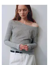 デザイン感のあるひとつ肩あき長袖Tシャツ【春用・褶皱・鎖骨見せ】