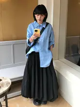 エアリー感のある黒のフレアスカート【レトロ・フリーウエスト・ミディ丈】