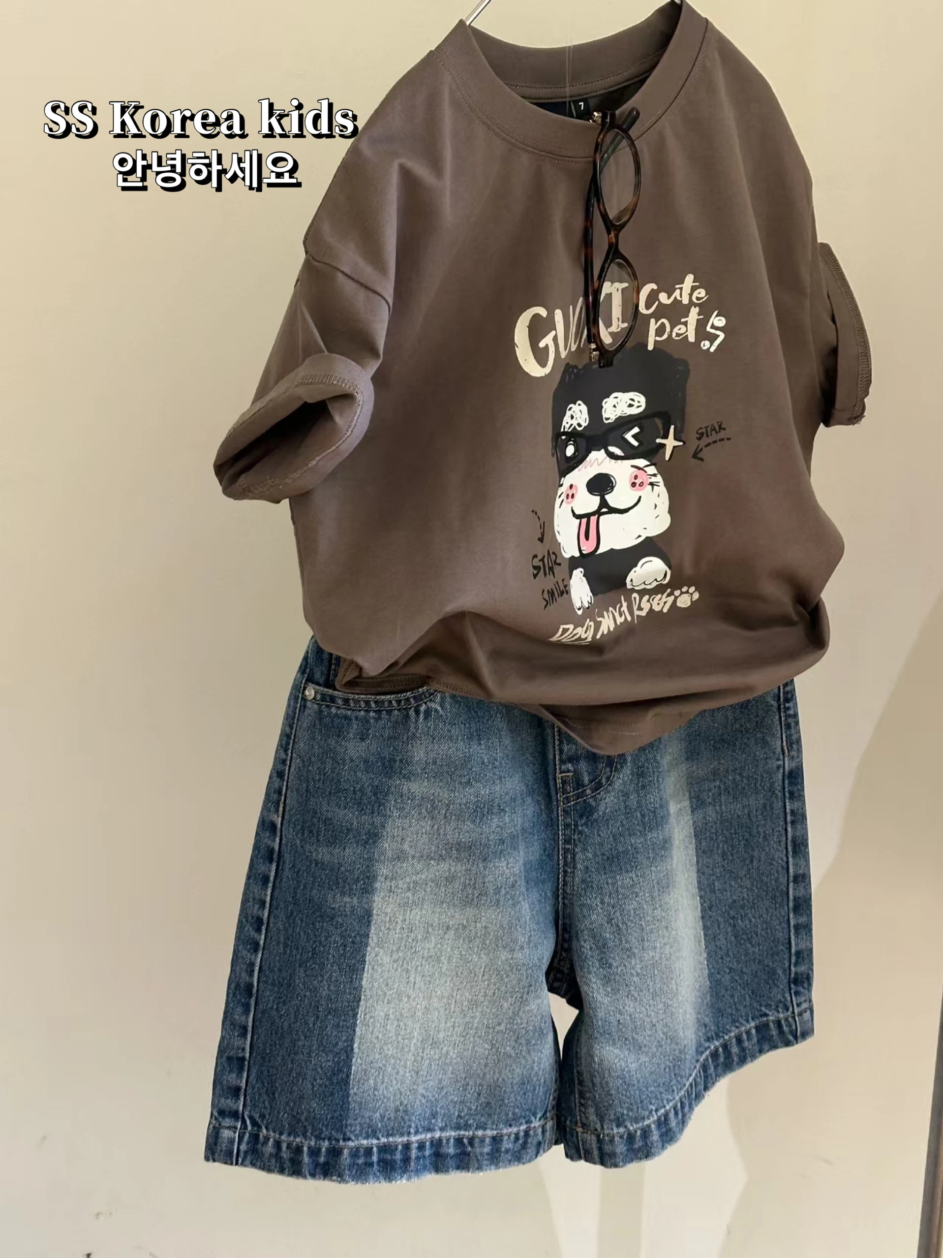 淡い色のデニムをどう選ぶ？子供の夏の着こなしにぴったりな「007の薄手ショートパンツ」が本当のベストな答え