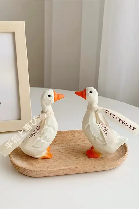 木製置物 アヒル 手彫り ハンドメイド 癒やし メッセージ付き デスク インテリア 誕生日プレゼント
