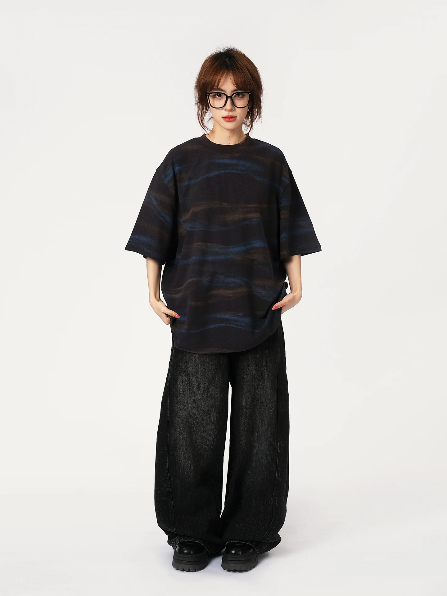 色褪せたTシャツは本当にダメなのか？それとも、むしろ“生きている”証拠なのだろうか？