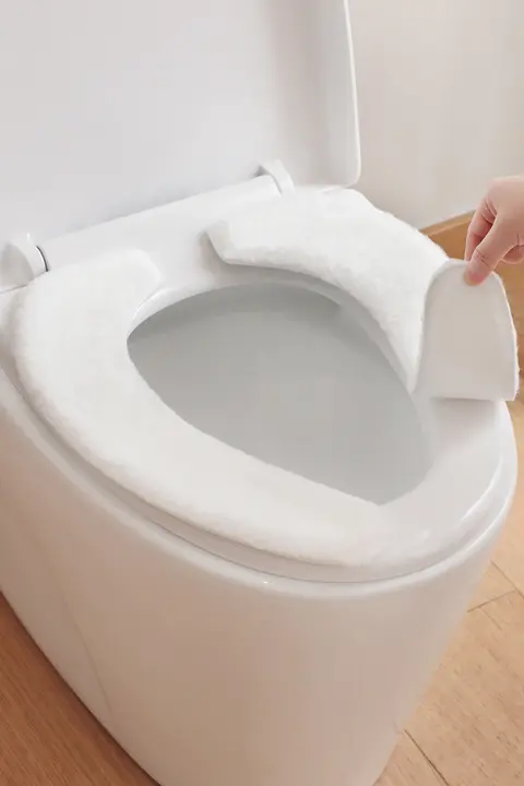 便座カバー トイレマット 冬用 厚手 防水 貼り付け式 オールシーズン 保温