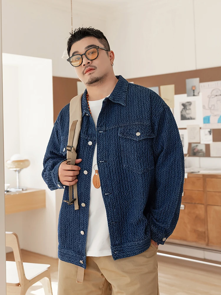 ジャケットとジーンズのコーデで悩むなら、この1着が解決する理由は？