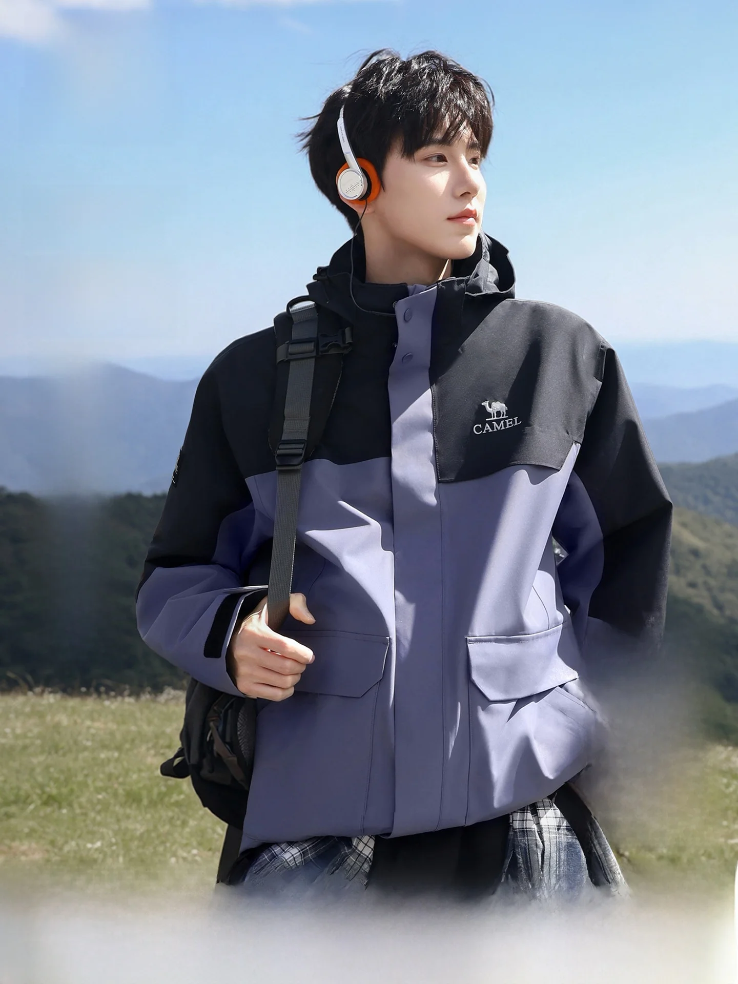 Camel三合一アウトドアジャケット：防風防水機能と三段構造による実用性の評価