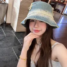 グラデーションカラーの夏用 UVカット大きめ復古デニムハット【ウォッシュ加工・デザインに穴あき・スタイル】