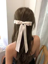 サテンリボン付きヘアクリップ【フランス風・女性用・可愛いデザイン】