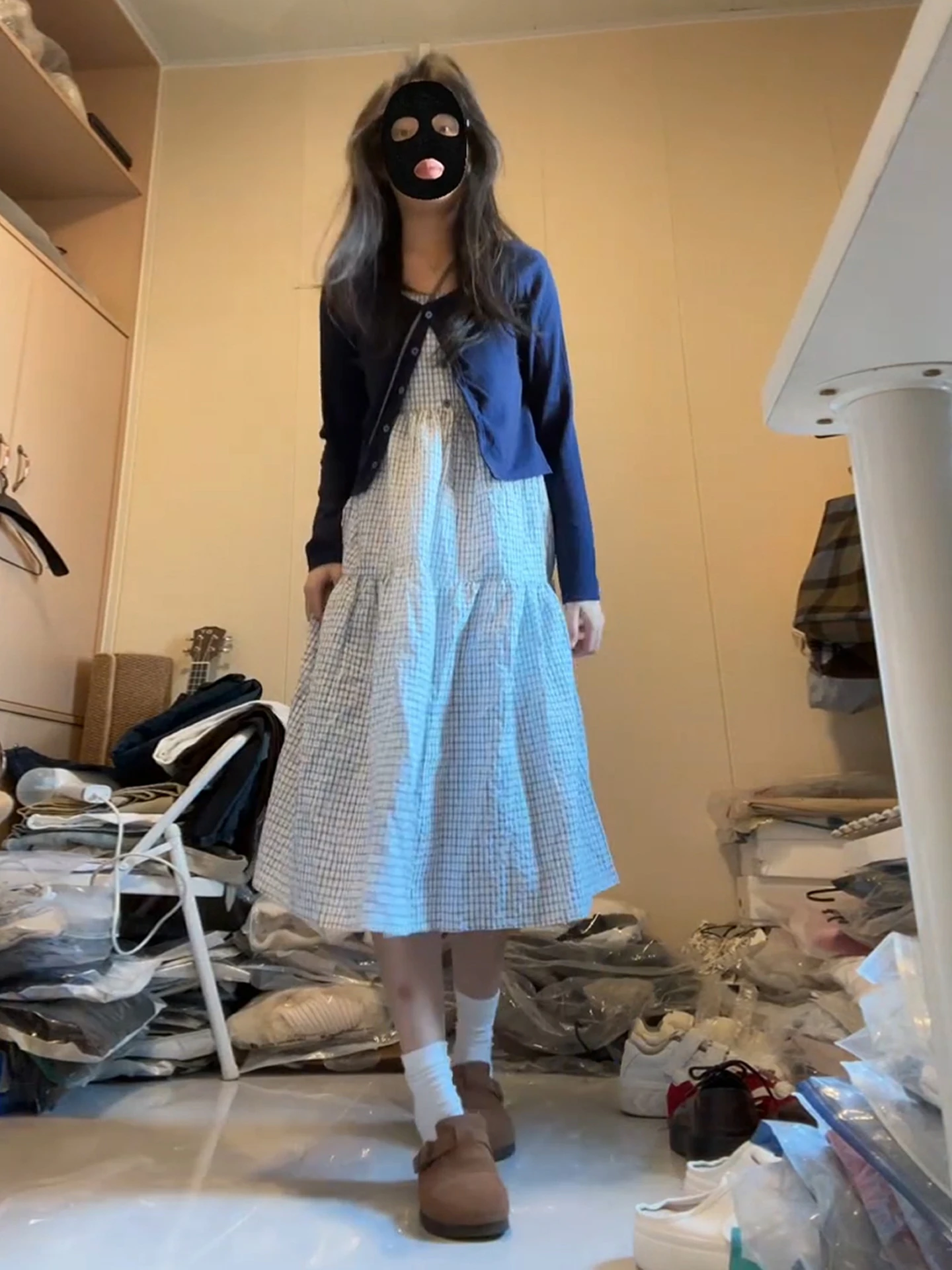 美しいデザインの青いキャミソールワンピース【無袖・長丈・春用】（セットアップ対応）