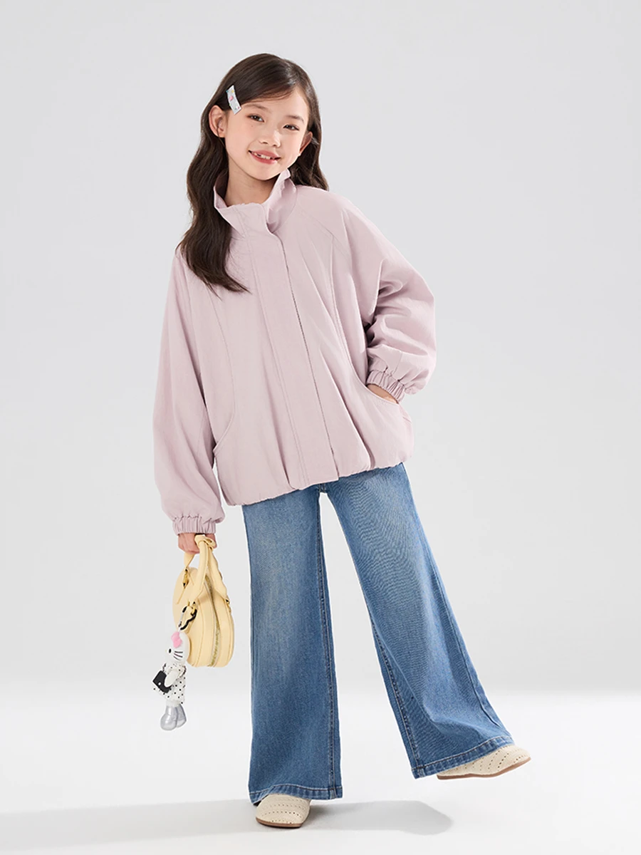 学生に人気の安いカーゴパンツって何がいいの？実は、デニムパンツの微フレアが今、女子生徒の日常を変える