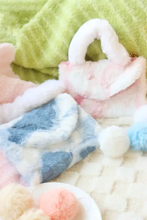 毛糸の手提げカバー【A5・A6対応・ハンドメイド・温かみのあるデザイン】